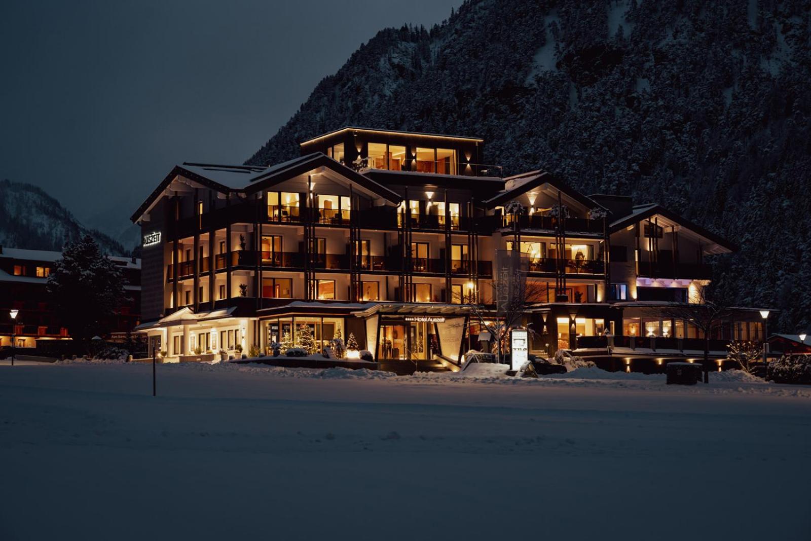 Hotel Auszeit Пертизау Екстер'єр фото